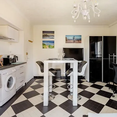 Studio Antibes - 5Min Des Plages - Parking Gratuit - Climatisation Exterior foto